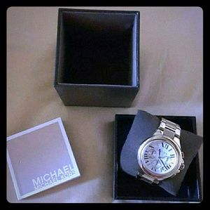 Michael Kors Bradshaw Gold-Tone Watch